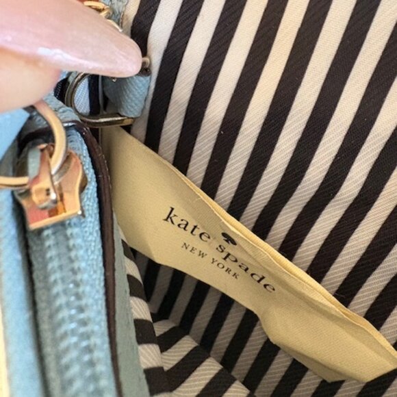 Kate Spade Bifold Snap Cardholder with Keyring - Picture 5 of 5